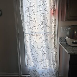 Sonoma White Leaf Design Curtain
